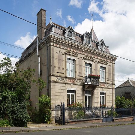 Le Petit Chateau Saint-Michel  Esterno foto